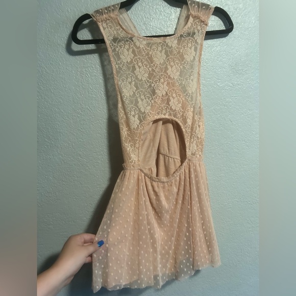 Free people lace tank top with open back - Picture 6 of 6